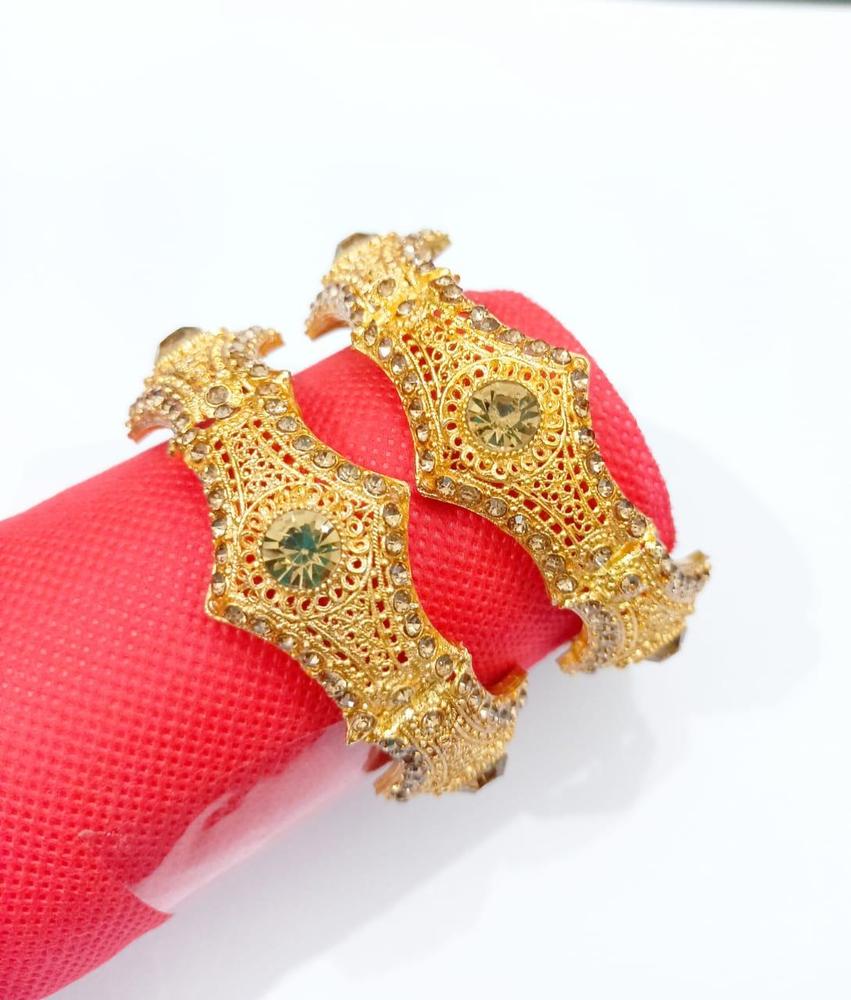 Gold Bangles Premium